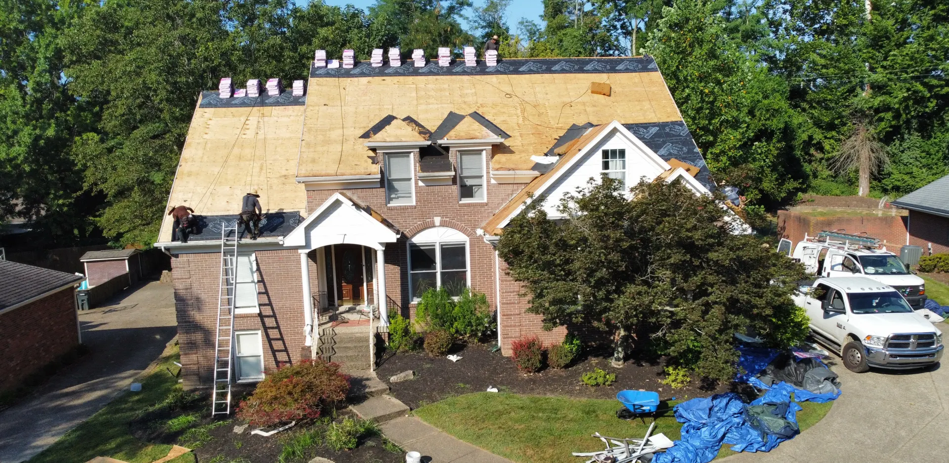 Pinkstar Xteriors Co hero2